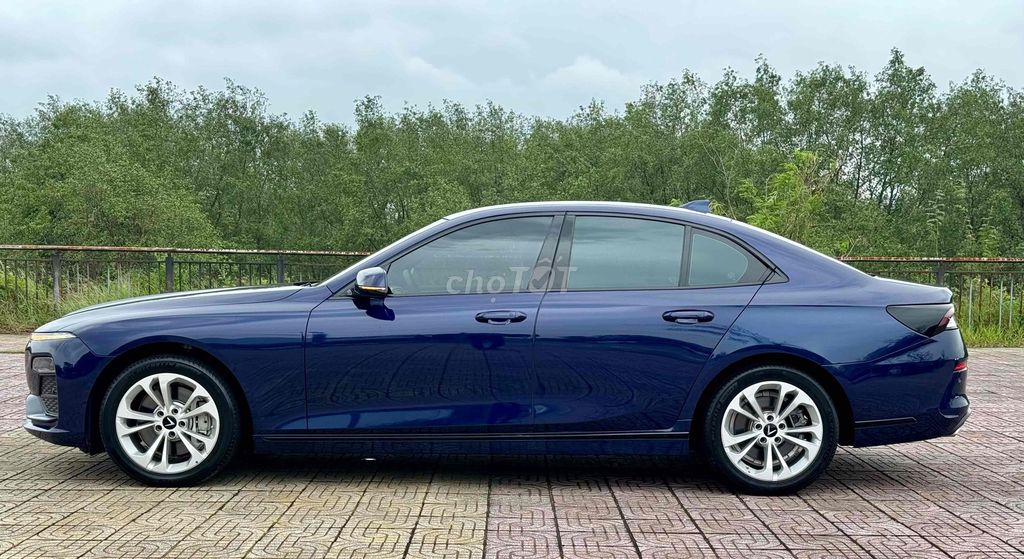 VinFast Lux A2.0 2021 2.0 AT - 50000 km. Mua bán Ô tô tại Quận Cẩm Lệ Đà Nẵng được đăng bởi nguyễn văn khoa hình 7