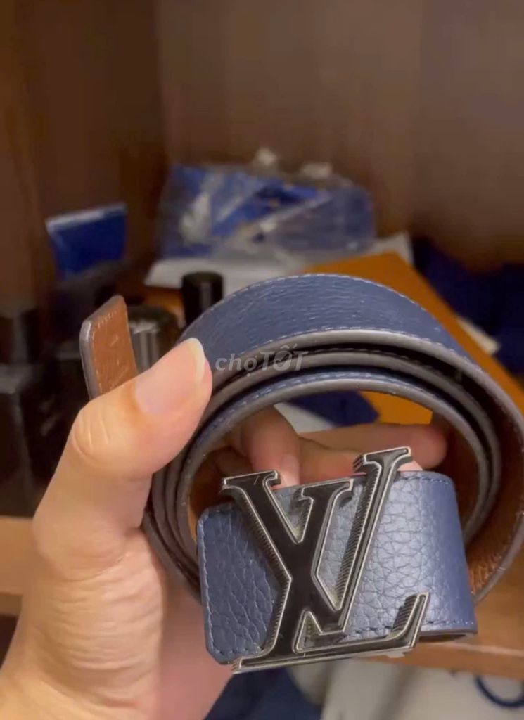 Bán thắt lưng Louis Vuitton chính hãng 99%