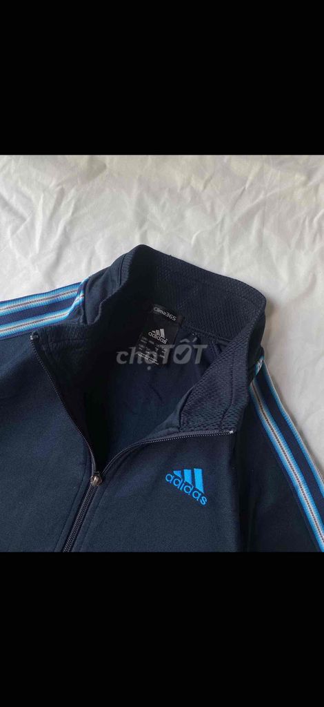 Áo khoác thể thao Adidas Unisex Xanh navy. Mua bán Quần áo tại Huyện Tháp Mười Đồng Tháp được đăng bởi Ngọc Biên hình 1