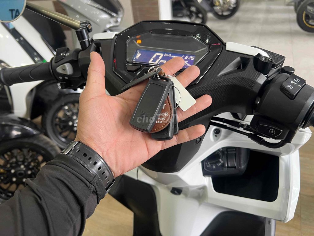 honda Vario 160 ABS 2022❇️Đồng moto 2❇️. Mua bán Xe máy tại Thành phố Đà Lạt Lâm Đồng được đăng bởi ĐỒNG MOTOR 2  cá nhân hình 3