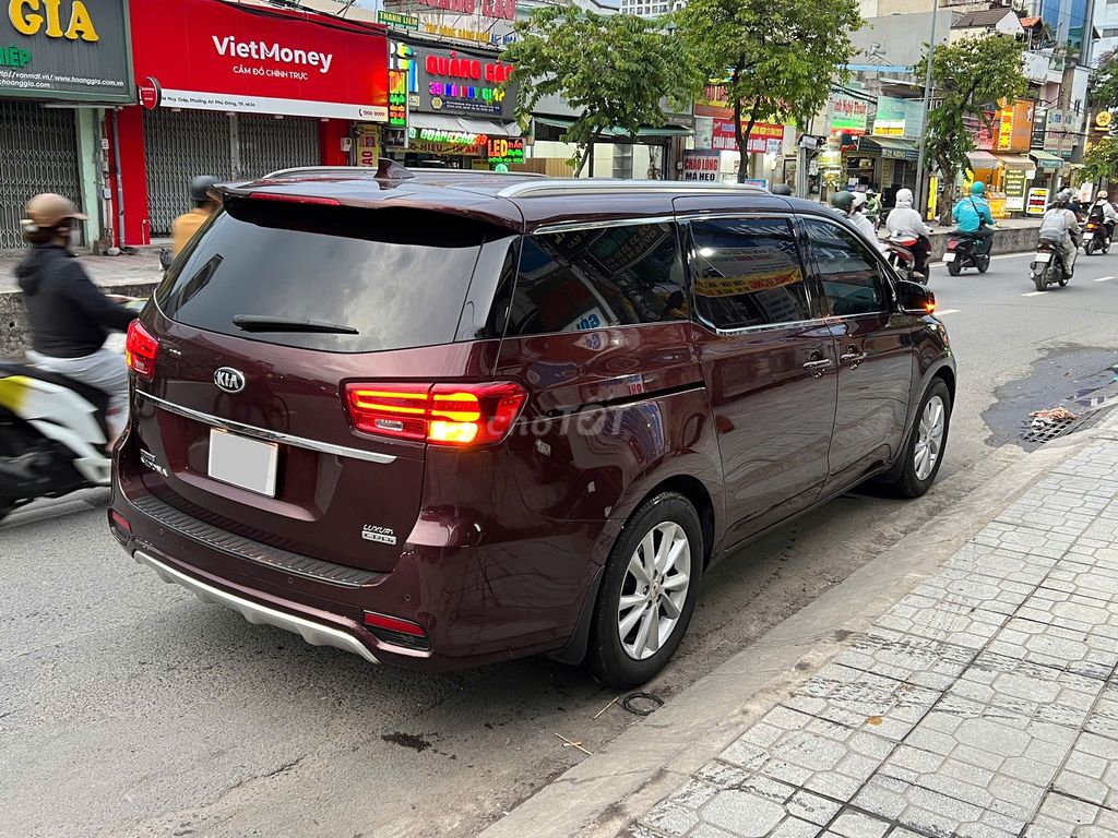 Масло полной версии Kia Sedona модели 2021