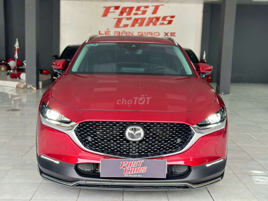 Mazda CX-30 2022 Premium 2.0L, màu đỏ,đi 17000 km