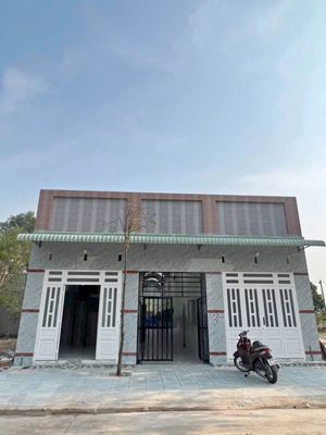Bán dãy trọ 10 Phòng ở KCN Thành Thành Công, 200m2 SHR, Gía chỉ 900Tr