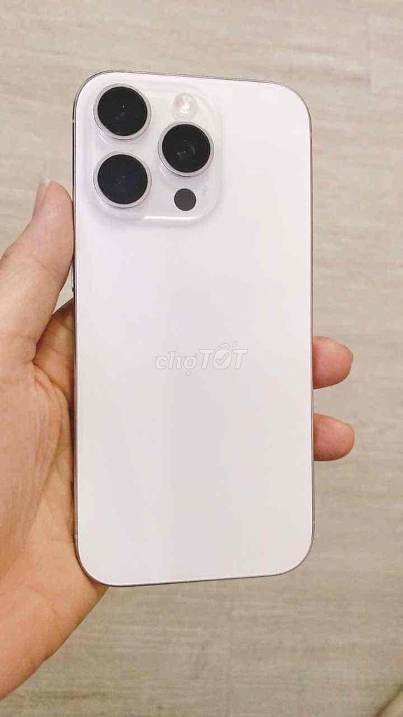 Apple iPhone 16 Pro 512GB Trắng 88% pin. Mua bán Điện thoại tại Quận Long Biên Hà Nội được đăng bởi Nguyễn Hoàng hình 1