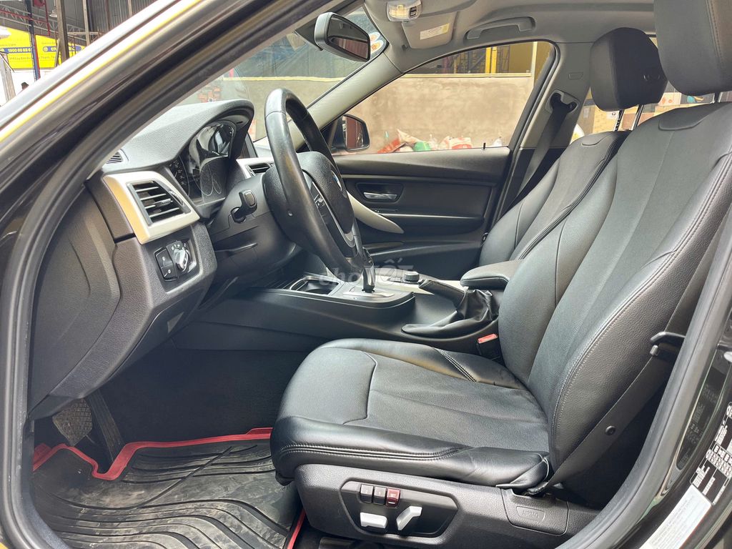 BMW 320i 2016 XE GIA ĐÌNH 1 CHỦ TỪ ĐẦU MUA MỚI ĐẸP. Mua bán Ô tô tại Thành phố Thủ Đức Tp Hồ Chí Minh được đăng bởi Hiếu hình 16