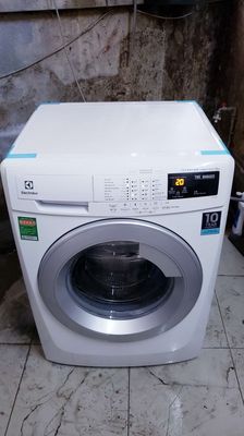 Máy giặt Electrolux 8kg inverter, mới đẹp 90%