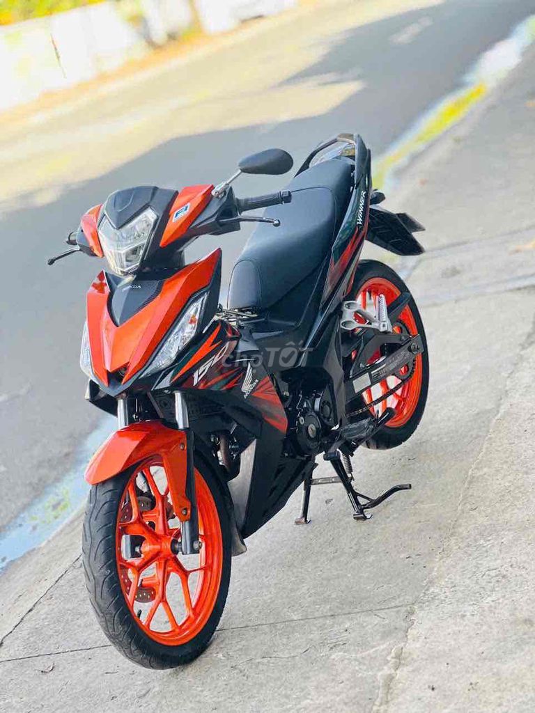 Honda Winner X Cam đen. Mua bán Xe máy tại Thị xã Bến Cát Bình Dương được đăng bởi xe máy trả góp tín nghĩa  hình 10
