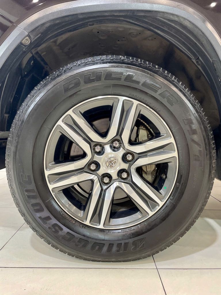 Toyota Fortuner 2018 2.7V 4x2 AT - 104999 km. Mua bán Ô tô tại Quận Tân Phú Tp Hồ Chí Minh được đăng bởi NAT Mẫn  hình 19