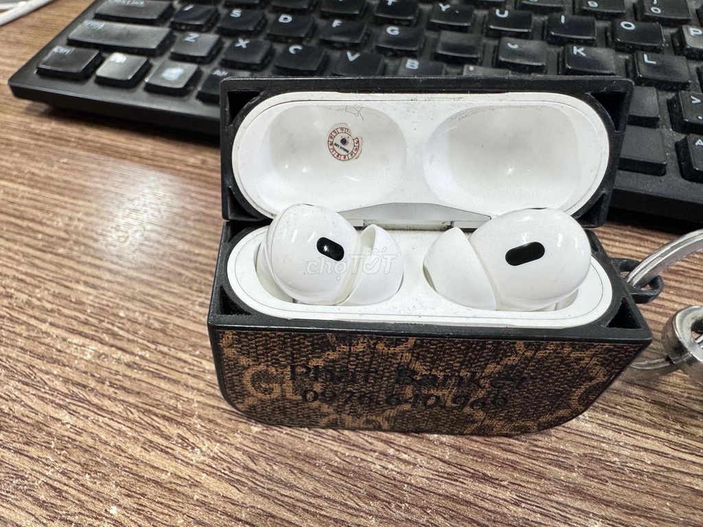 Apple AirPods Pro 2 Chống ồn Trắng. Mua bán Tivi, Âm thanh tại Thành phố Biên Hòa Đồng Nai được đăng bởi PHAT hình 1