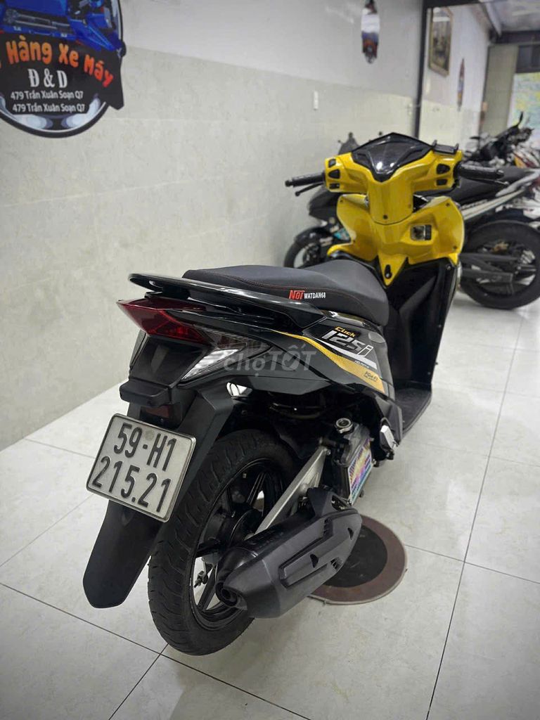 👉  Click thái biển Sài Gòn - Đưa 20 tr nhận xe. Mua bán Xe máy tại Quận 7 Tp Hồ Chí Minh được đăng bởi Xuân Dũng hình 3