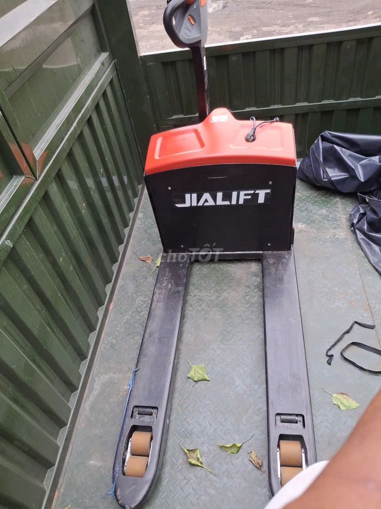 xe nâng điện 3 tấn mới mua dùng 1 lần. Mua bán Phương tiện khác tại Quận 1 Tp Hồ Chí Minh được đăng bởi bảo hình 6