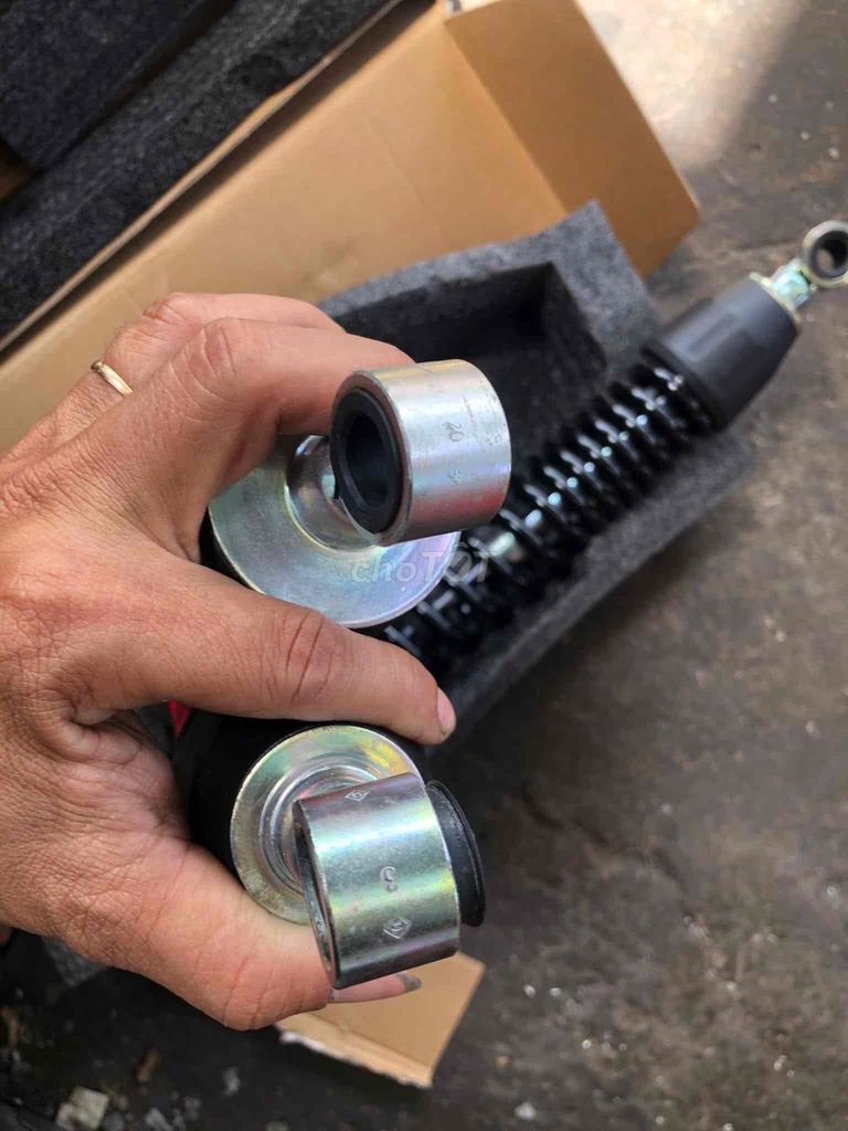 combo phuộc sau tay ga. Mua bán Phụ tùng xe tại Thành phố Biên Hòa Đồng Nai được đăng bởi Tranphuong hình 2