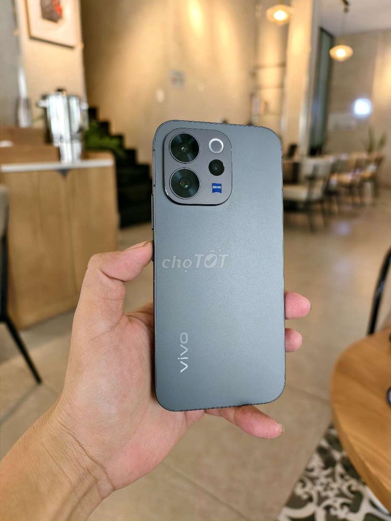 Vivo V70 5G 8/256GB Chính hãng keng Bh 2027. Mua bán Điện thoại tại Quận 6 Tp Hồ Chí Minh được đăng bởi Điện thoại chất mỗi ngày hình 1