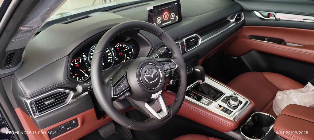 Mazda CX 8 2025 Luxury - giá *** tháng 10. Mua bán Ô tô tại Thành phố Thủ Đức Tp Hồ Chí Minh được đăng bởi HOÀNG HIẾU  hình 3