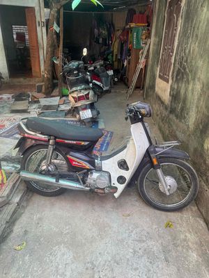Honda Dream Thái. Mua bán Xe máy tại Quận Hà Đông Hà Nội được đăng bởi Nguyễn hoài ninh