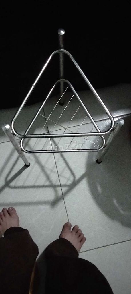 Kệ đựng bình nước Inox Bạc. Mua bán Tủ, kệ gia đình tại Thành phố Biên Hòa Đồng Nai được đăng bởi linh hình 1