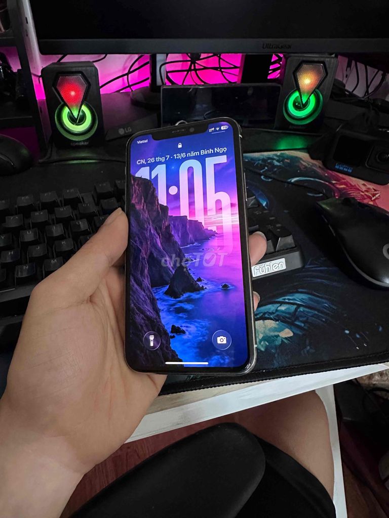 Apple iPhone 11 Pro 256GB Bạc Đã sử dụng. Mua bán Điện thoại tại Quận Hà Đông Hà Nội được đăng bởi Hoàng Quân hình 1