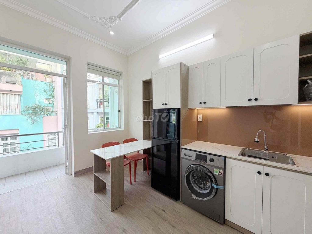 Аренда · 1 комн. · 50 м² · Quận 3, ул. Đường Lý Chính Thắng