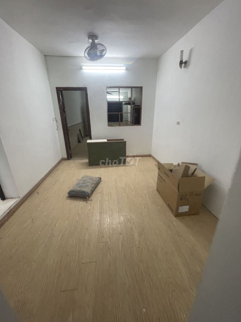 Квартира 5 этаж 70 кв.м 2 спальни, улица Хоанг Нгок Пхак