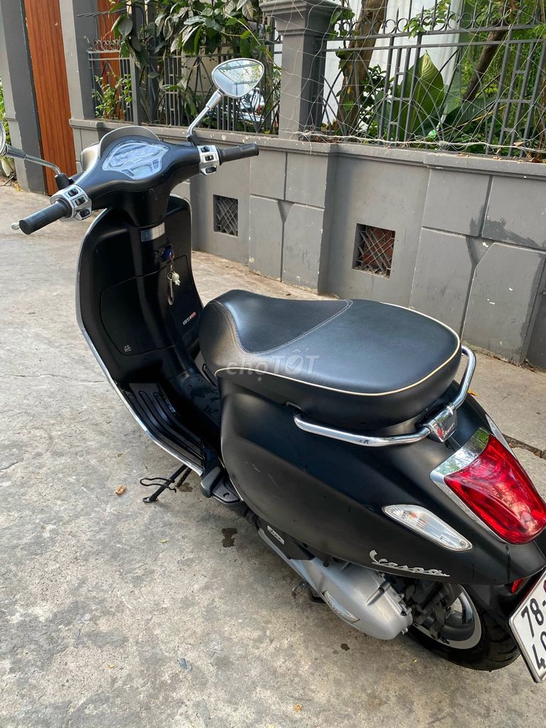 Xe tay ga Vespa sprint abs125 2018 đen nhám mới90%. Mua bán Xe máy tại Quận 7 Tp Hồ Chí Minh được đăng bởi La Vy hình 3