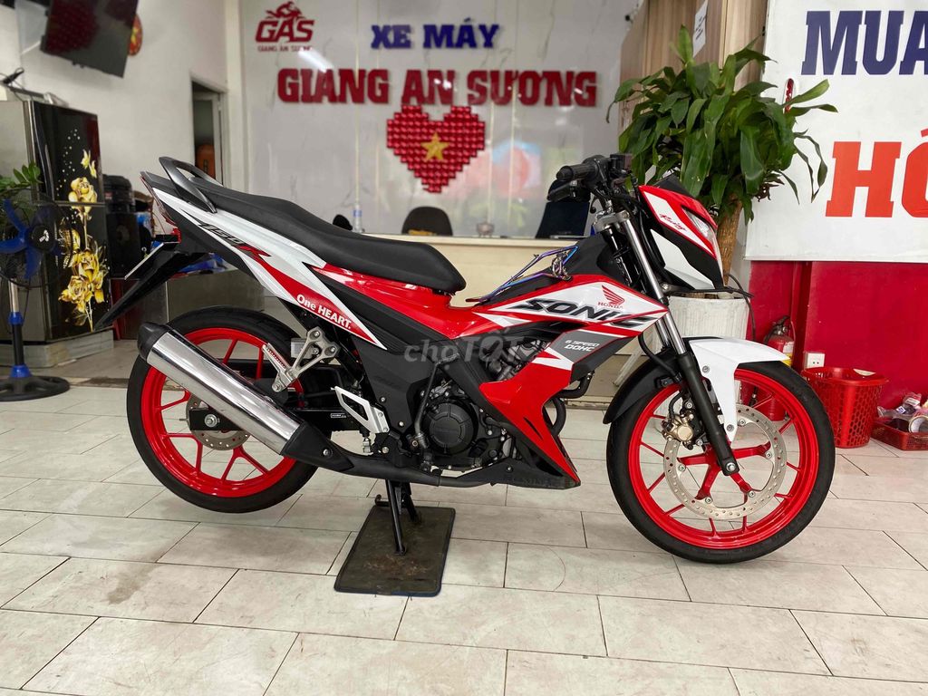 Honda Sonic 150 đk 2023 màu đỏ trắng BSTP. Mua bán Xe máy tại Quận 12 Tp Hồ Chí Minh được đăng bởi Xe Máy Hoàng Giang An Sương  hình 4