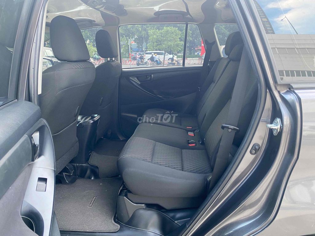 Toyota Innova 2018 2.0E - 49000 km. Mua bán Ô tô tại Quận Bình Thạnh Tp Hồ Chí Minh được đăng bởi Toyota Sure hình 14