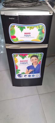 Tủ lạnh Sanyo aqua 120l