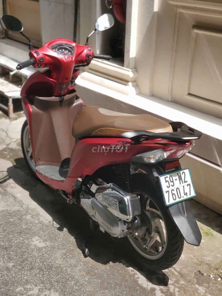 Honda Vision 2020 Đỏ nhám. Mua bán Xe máy tại Quận 8 Tp Hồ Chí Minh được đăng bởi Thiệu Tuấn hình 3