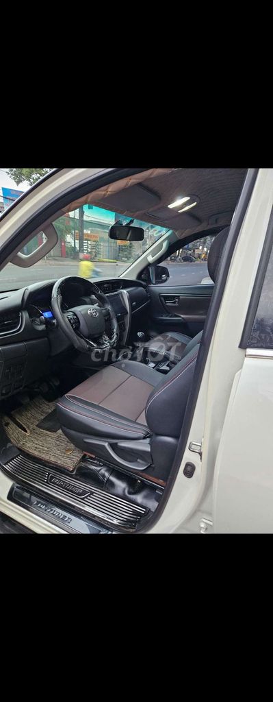 Toyota Fortuner 2017 photo 5