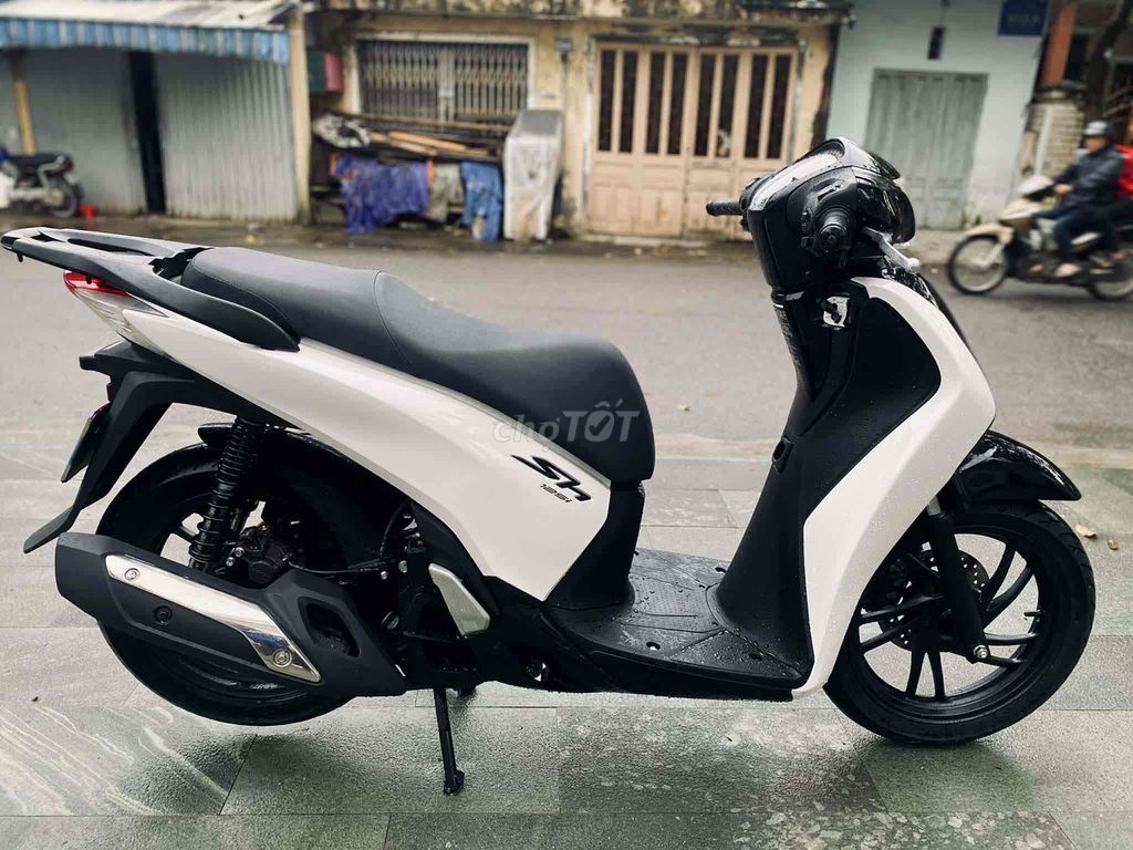 SH 125 máy rin ngon, dọn siêu đẹp. Mua bán Xe máy tại Thành phố Huế Thừa Thiên Huế được đăng bởi Trần Quý hình 8