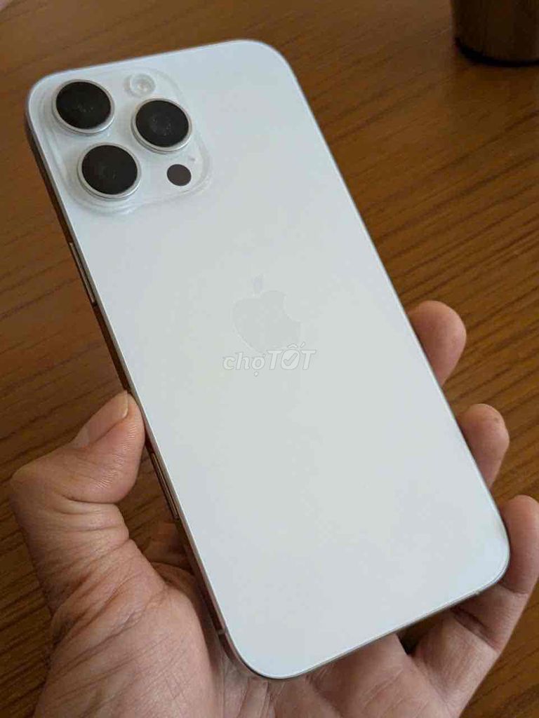 iPhone 16 Promax Lock Trắng. Mua bán Điện thoại tại Thành phố Thuận An Bình Dương được đăng bởi Trọng Namm hình 1