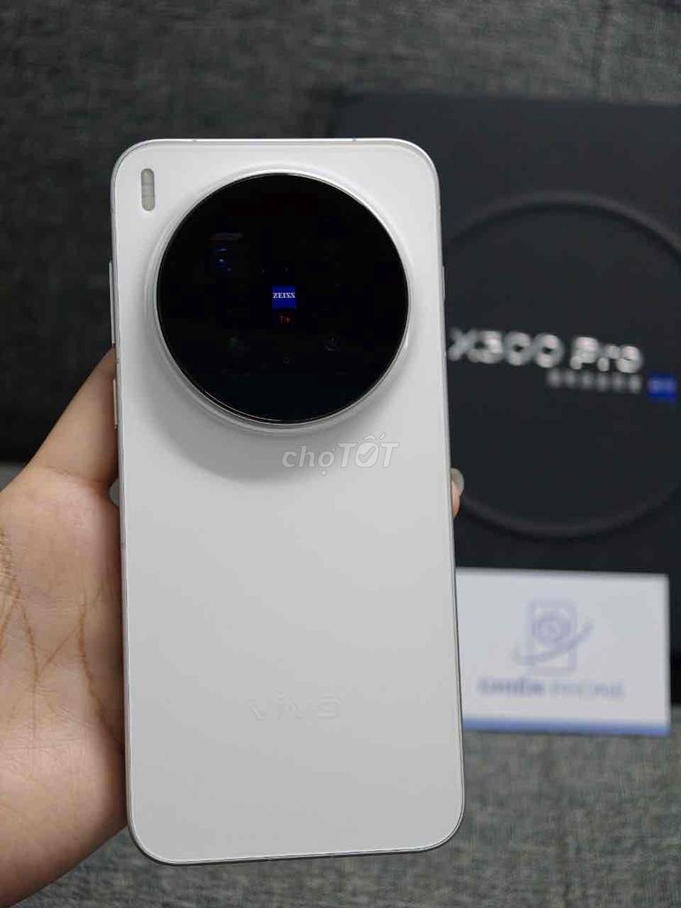 Vivo X300 Pro Trắng NĐ 12/256Gb Fullbox 99. Mua bán Điện thoại tại Thành phố Dĩ An Bình Dương được đăng bởi Khôi Ghiền Phone  hình 1
