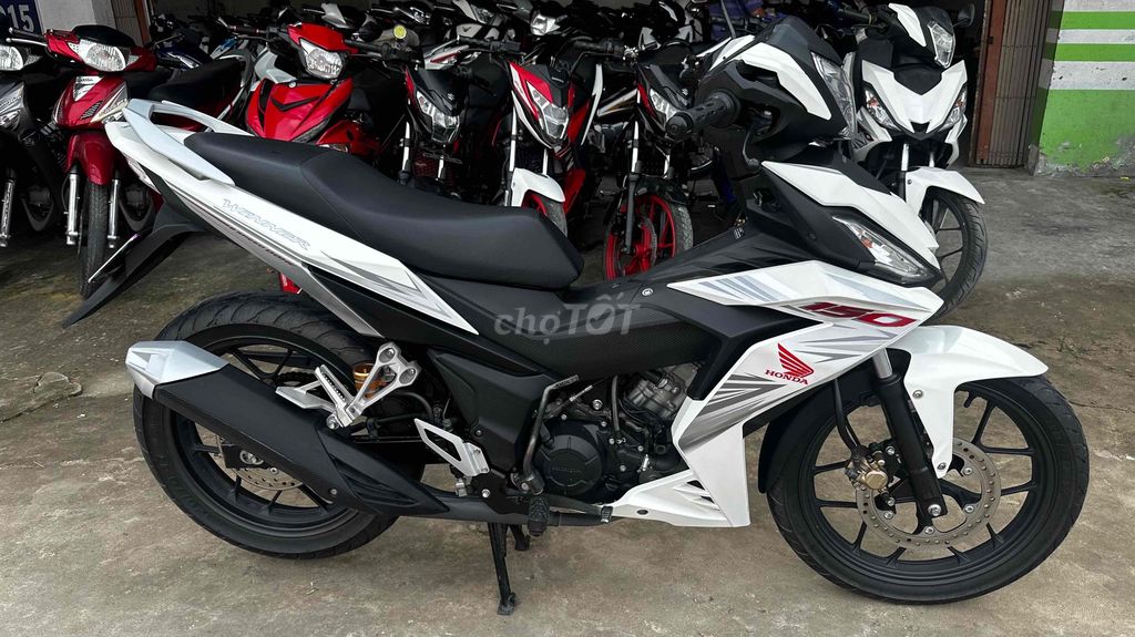 Winner 150 trắng đen 2017 ( hỗ trợ góp ). Mua bán Xe máy tại Huyện Chợ Mới An Giang được đăng bởi Cửa hàng xe Thiên Phước 2 hình 2