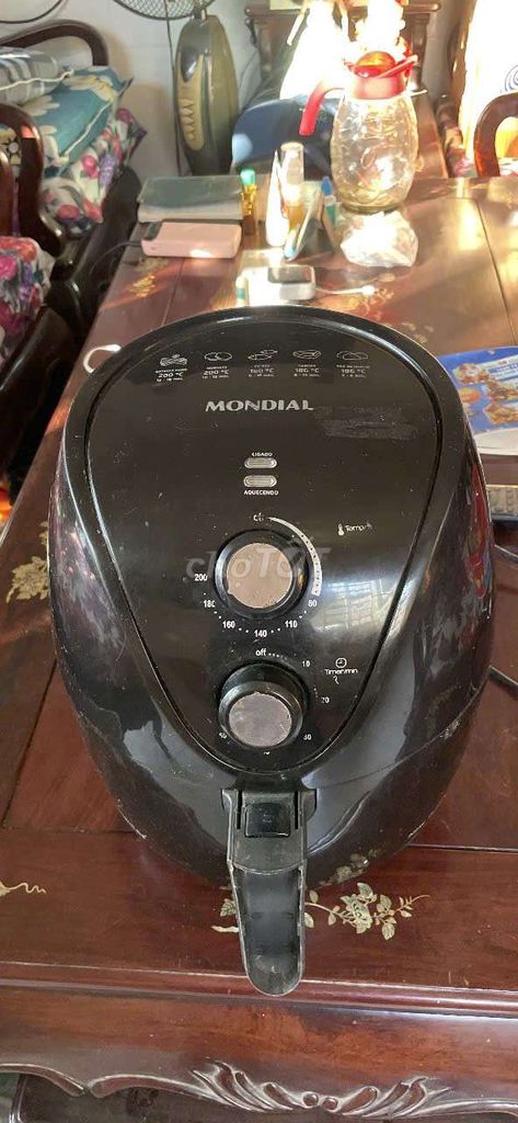 Nồi chiên không dầu Mondial Đen. Mua bán Bếp, lò, đồ điện nhà bếp tại Huyện Củ Chi Tp Hồ Chí Minh được đăng bởi Truc Do hình 1