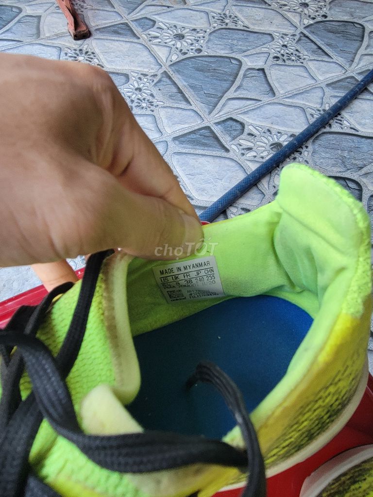 Giày đá bóng Adidas Nam size 38. Mua bán Đồ thể thao, Dã ngoại tại Huyện Đắk Glei Kon Tum được đăng bởi Thành hình 1