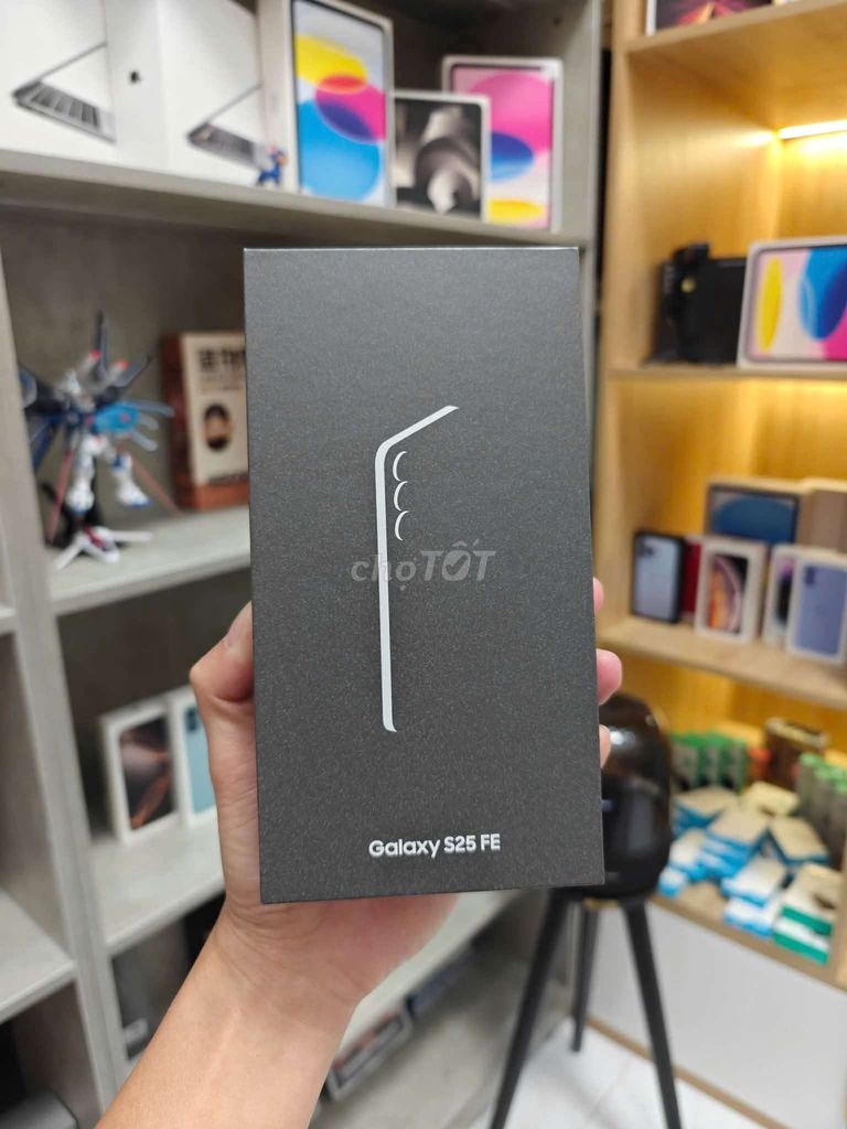 Samsung Galaxy S25 FE Xanh navy Mới. Mua bán Điện thoại tại Huyện Đất Đỏ Bà Rịa - Vũng Tàu được đăng bởi Han Minh hình 1