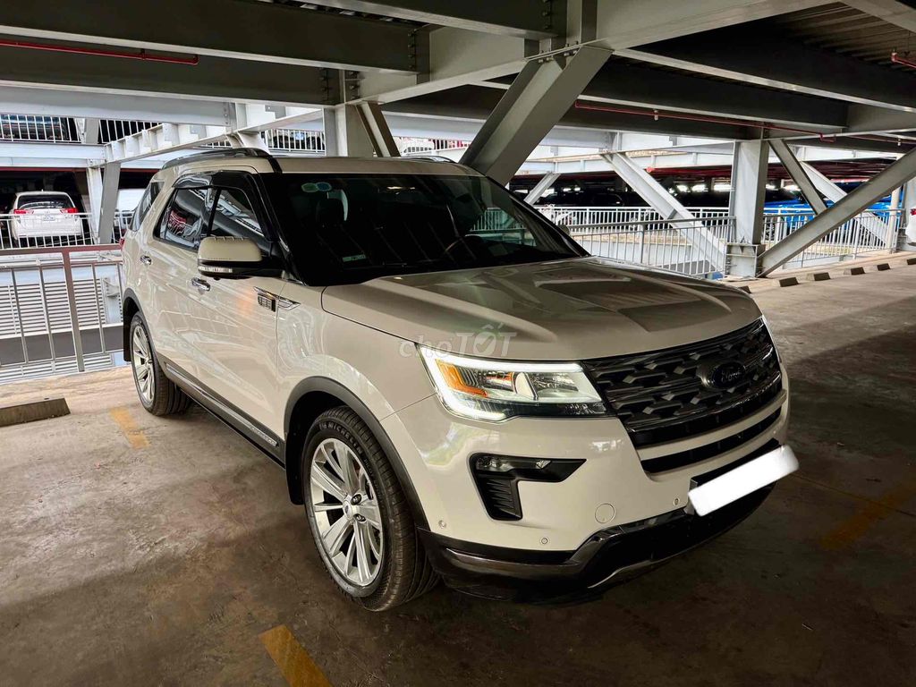 Ford Explorer SUV Cỡ Lớn Nhập Mỹ 2019 Máy Xăng