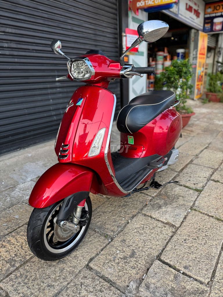 Vespa Sprint Đỏ Cherry và Trắng đen bs 72 zin. Mua bán Xe máy tại Thành phố Bà Rịa Bà Rịa - Vũng Tàu được đăng bởi Cửa Hàng Xe Máy Anh Luân hình 4