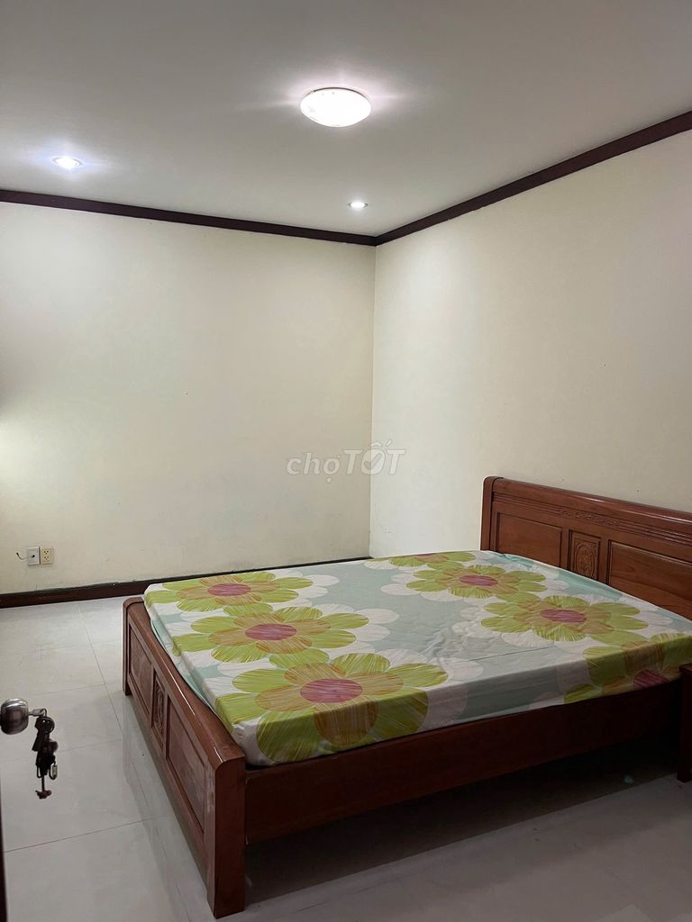 Аренда · 3 комн. · 132 м² · Quận 7, ул. Trần Xuân Soạn