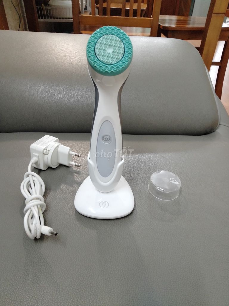 Máy rửa mặt trẻ hóa làn da hãng LumiSpa NuSkin