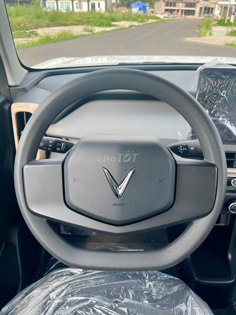 Sở hữu VF3 sành điệu chỉ từ 20 triệu trọn gói. Mua bán Ô tô tại Quận Bình Tân Tp Hồ Chí Minh được đăng bởi VinFast Sài Gòn hình 10
