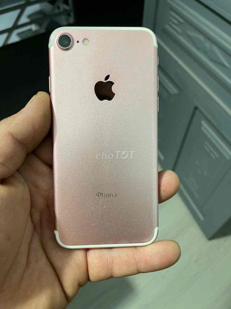 Apple iPhone 7 32GB Vàng hồng. Mua bán Điện thoại tại Thành phố Thủ Dầu Một Bình Dương được đăng bởi Sướng Sướng Sướng hình 1