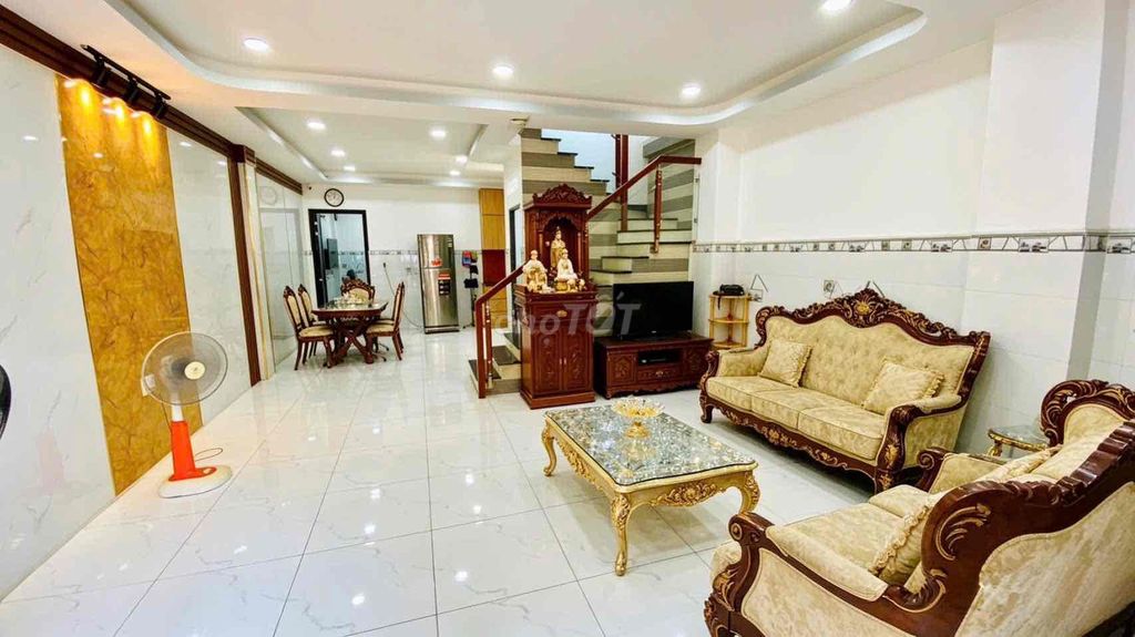 bán nhà giá rẻ hem thông kinh doanh nhỏ được