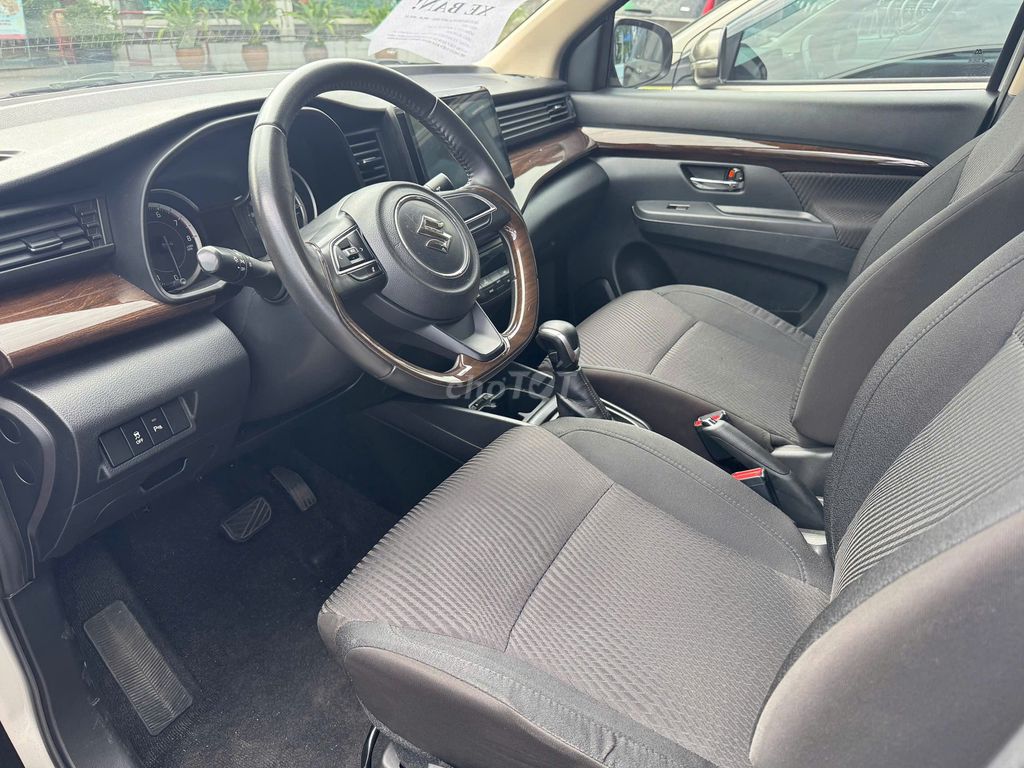 Nhà máy Suzuki thanh lý Suzuki Ertiga 2020AT Sport. Mua bán Ô tô tại Quận Tân Bình Tp Hồ Chí Minh được đăng bởi Suzuki World Phổ Quang Chính hãng hình 9