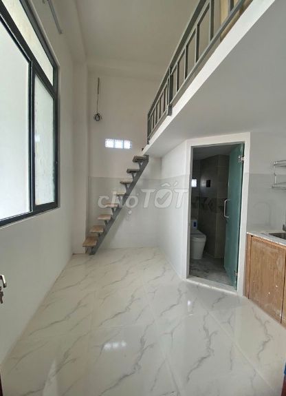 CHDV mới 100% ở ngay vệ sinh sạch sẻ 2tr7 có full nội thất
