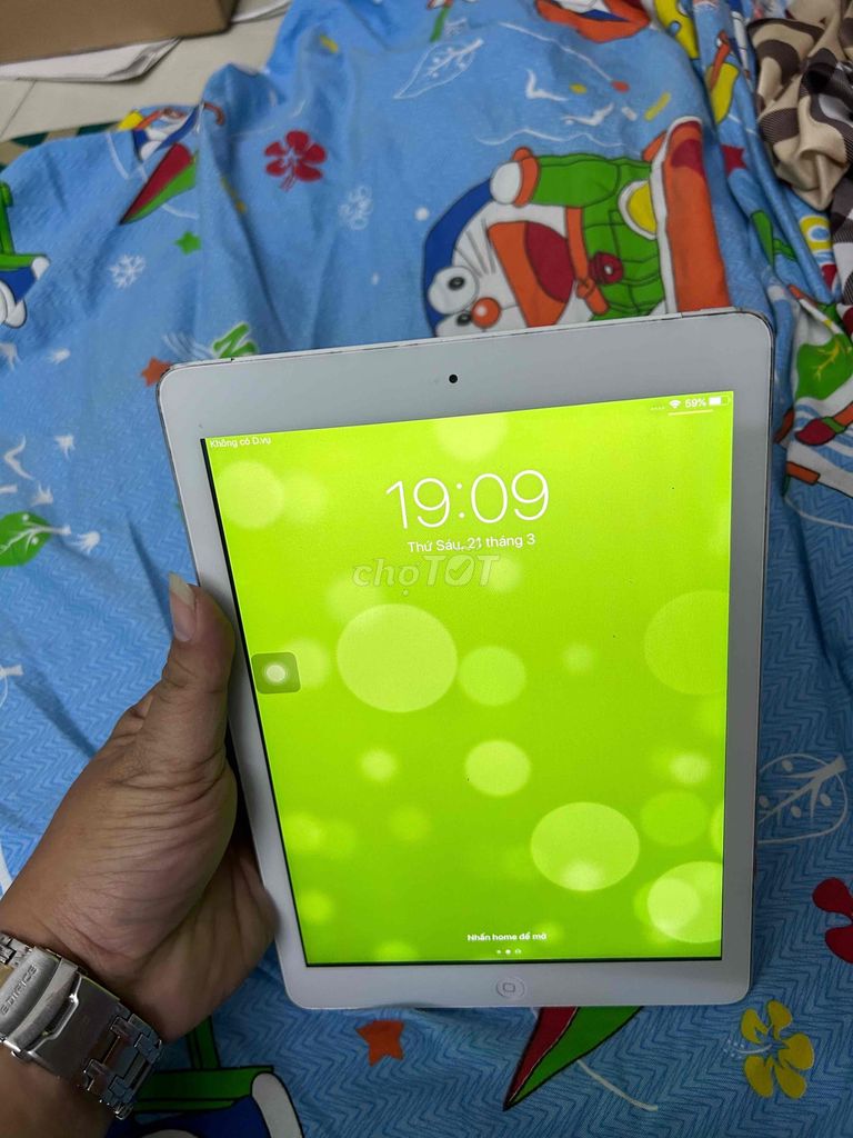 ipad Air trắng đẹp 4G+wifi 16gb pin mới thay