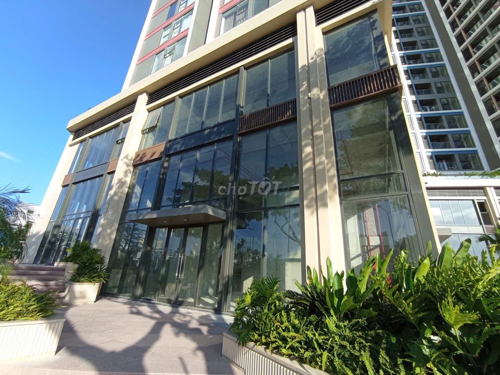 Thuê mặt bằng 400m² khối đế Panorama chỉ 60 triệu/tháng 