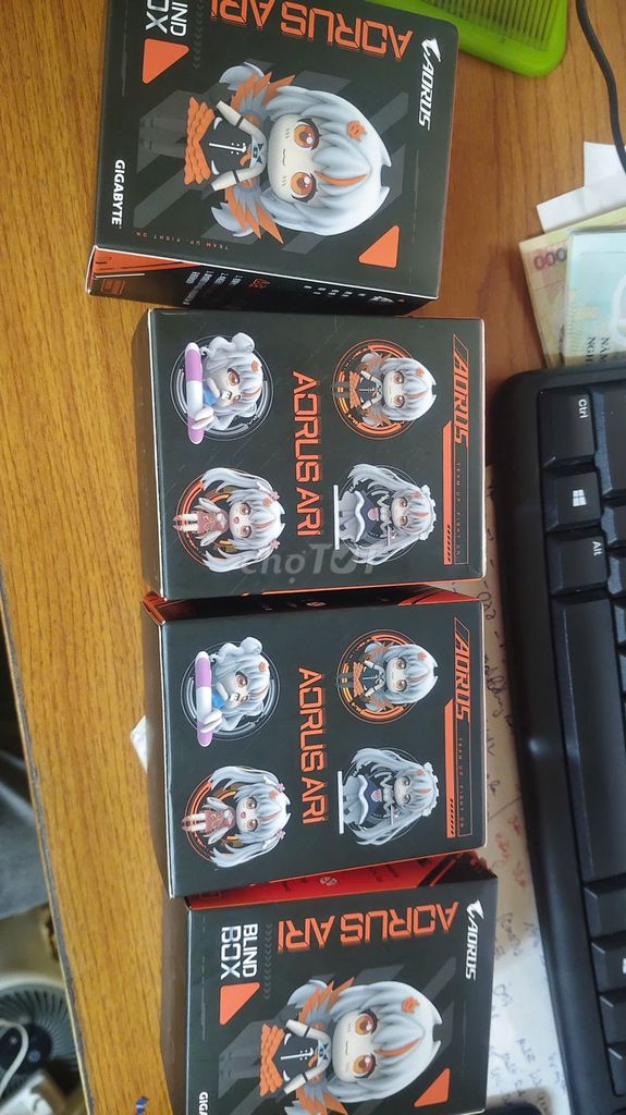 Mô hình Aorus Ari Blindbox mới nguyên tem