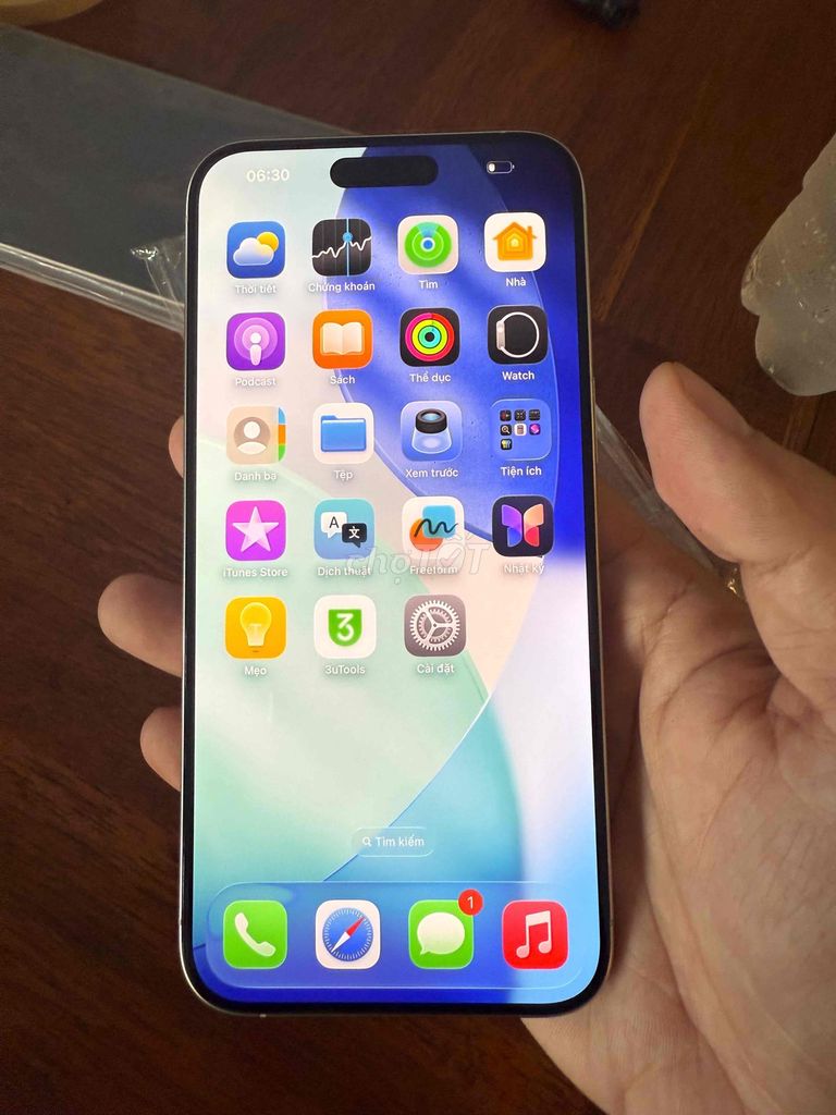 Apple iPhone 15 Pro Max Bạc Đã sử dụng. Mua bán Điện thoại tại Huyện Hóc Môn Tp Hồ Chí Minh được đăng bởi Thành Luân hình 1