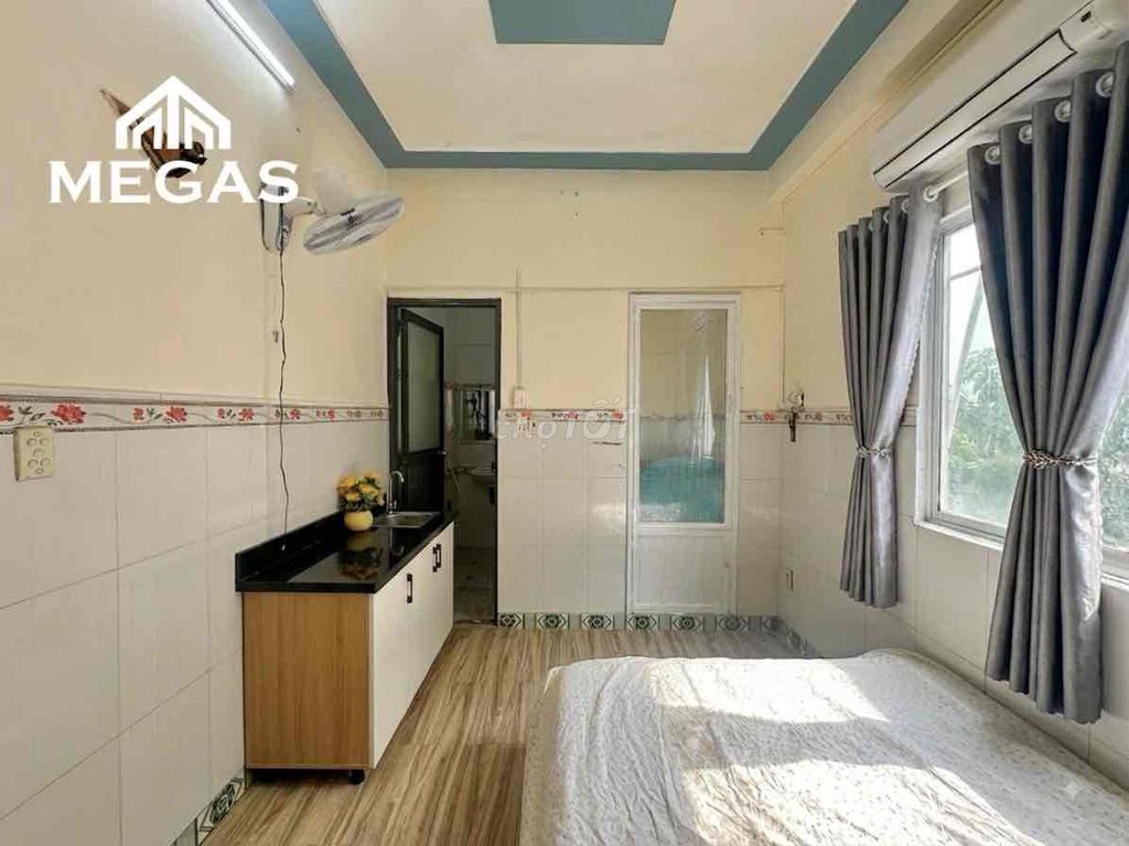 CHO THUÊ PHÒNG NGAY ĐẦM SEN